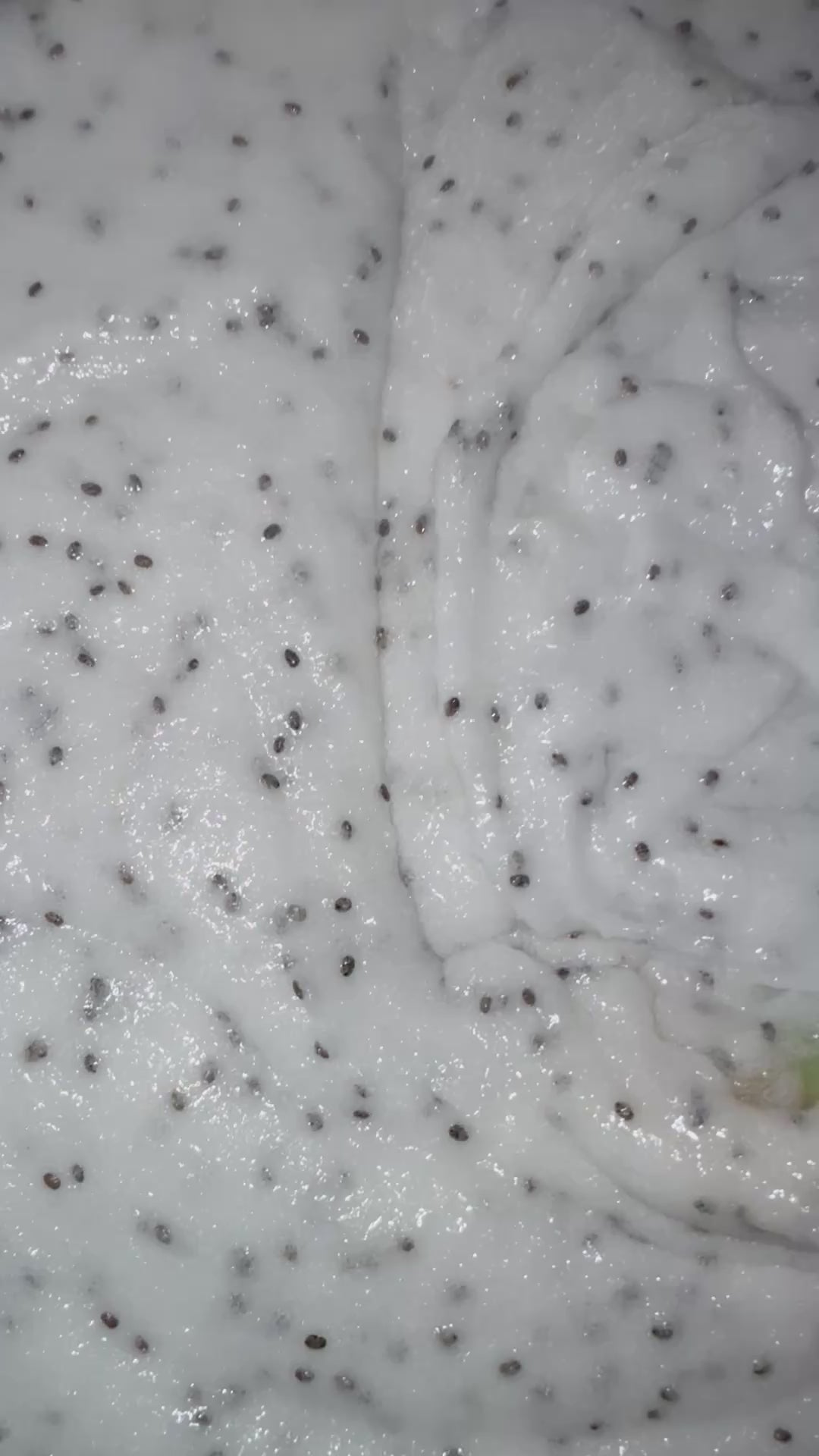 Exfoliante de coco con chia